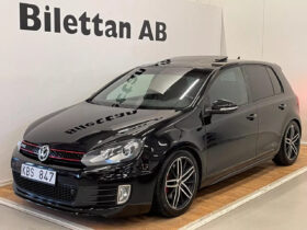 Volkswagen Golf GTI 210hk 2.0TSI Dynaudio / Taklucka / Navi